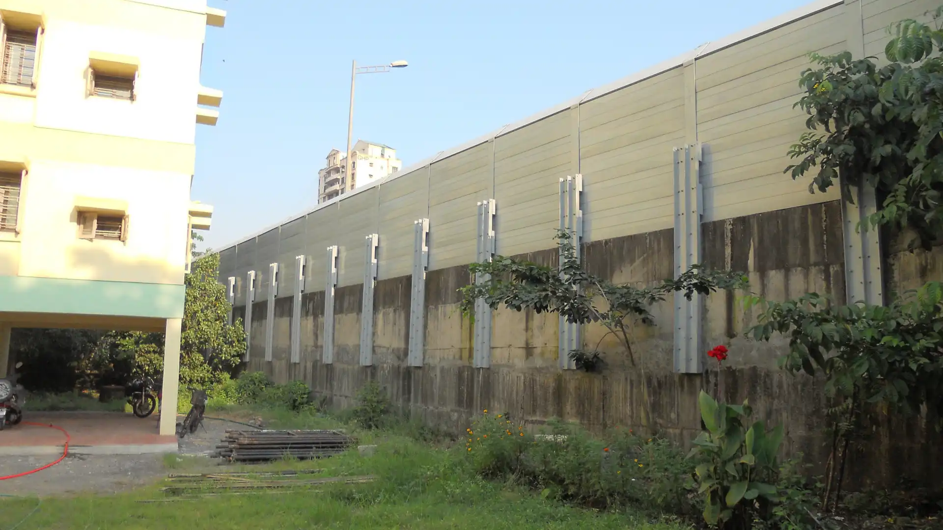 Indian Institute of Technology, Powai, Mumbai, Powai Wall, Boundary Wall, 2013 (7)