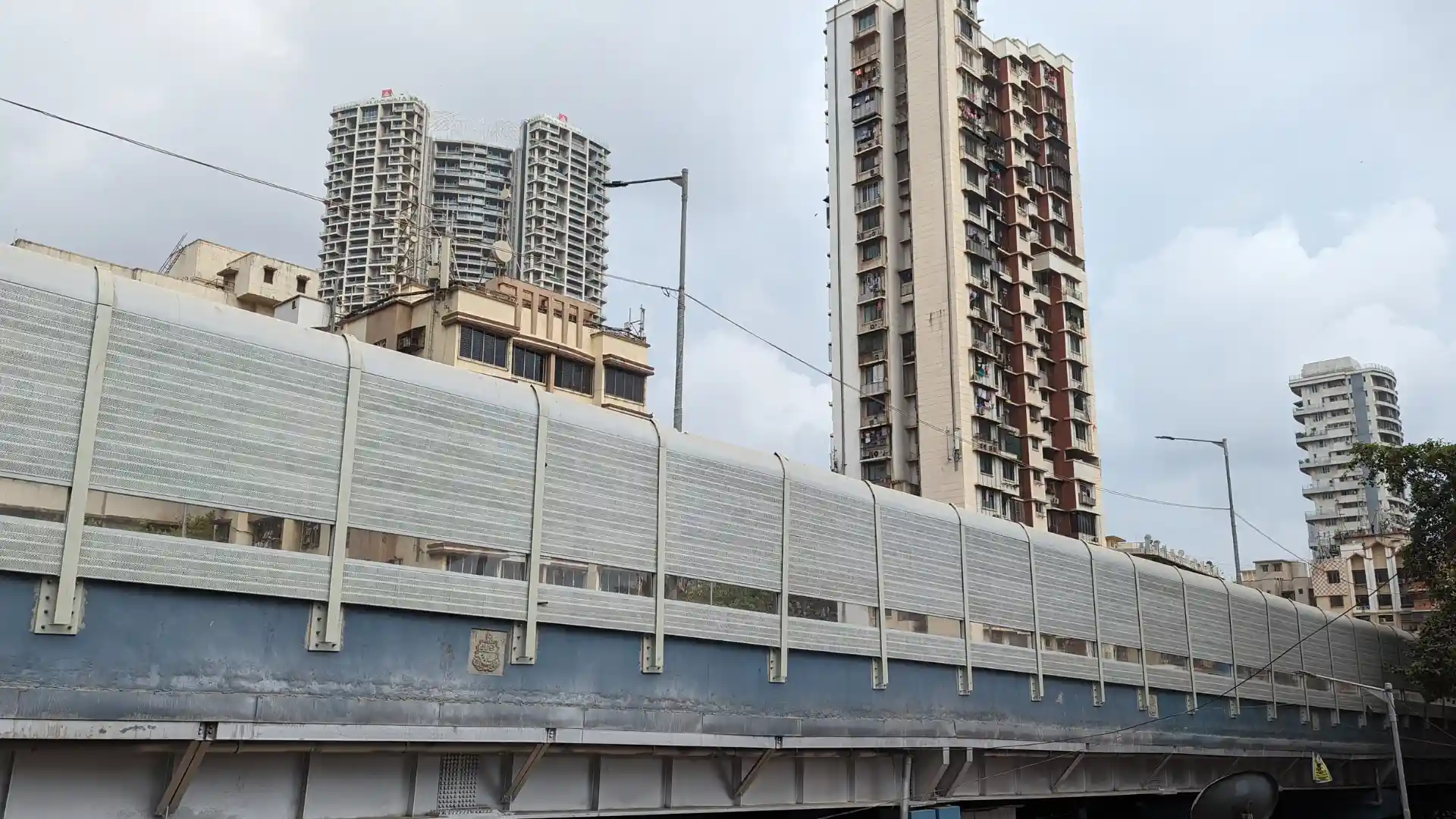 Pinakee Engineers & Developers Delisle Bridge in Lower Parel, Mumbai 2022 (3)