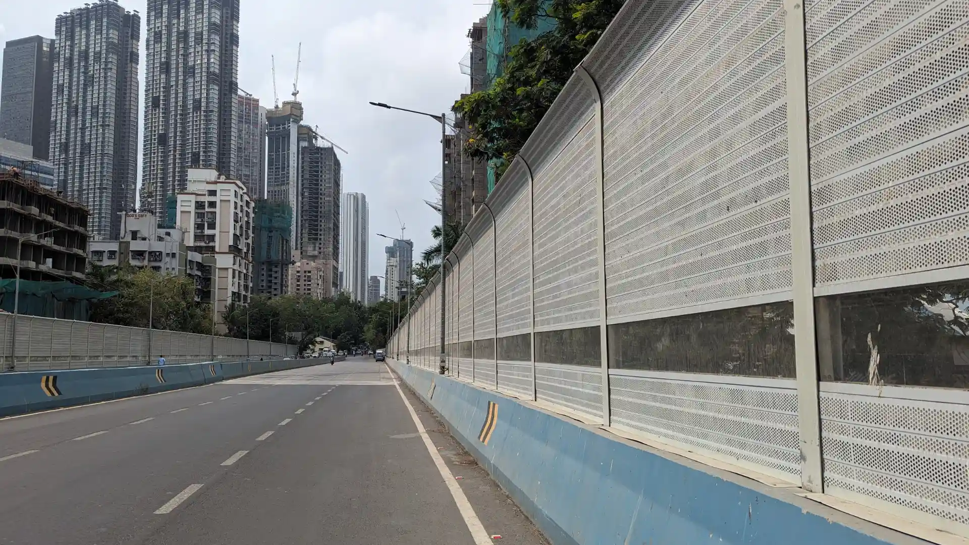 Pinakee Engineers & Developers Delisle Bridge in Lower Parel, Mumbai 2022 (4)